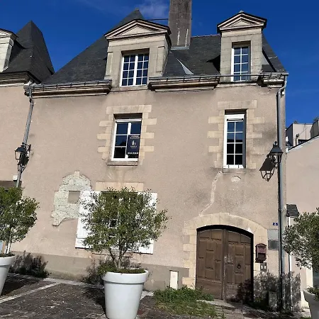 T3 Centre 1er Etage * アンジェ