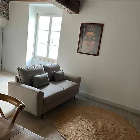 T3 Centre 1er Etage * アンジェ