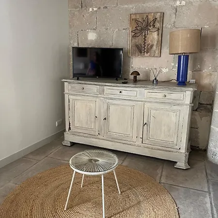 Апартаменты T3 Centre 1er Etage Анже