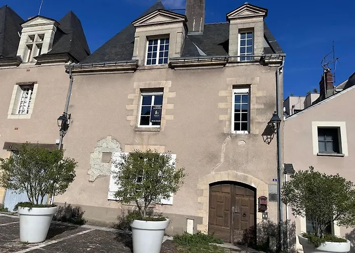 T3 Centre 1er Etage * アンジェ