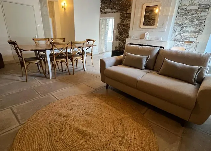 アパート T3 Centre 1er Etage *